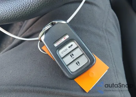 2018 Honda Accord Lx z USA, uszkodzony, nr VIN 1HGCV1F15JA264090